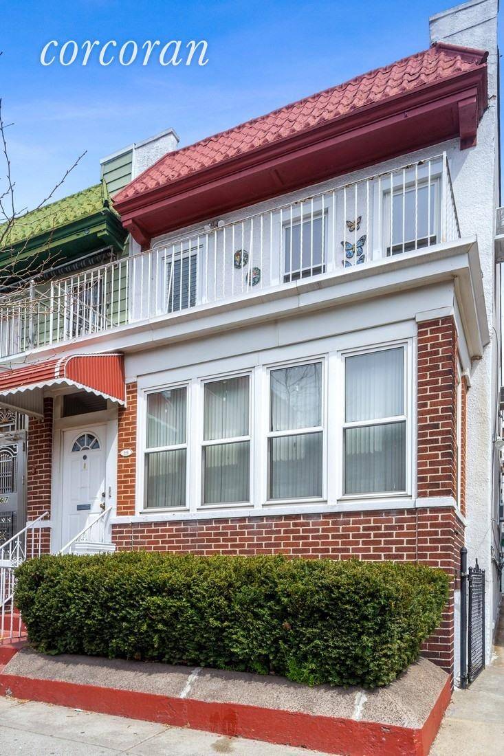 New to Market ! SUNSET PARK home with PARKING !