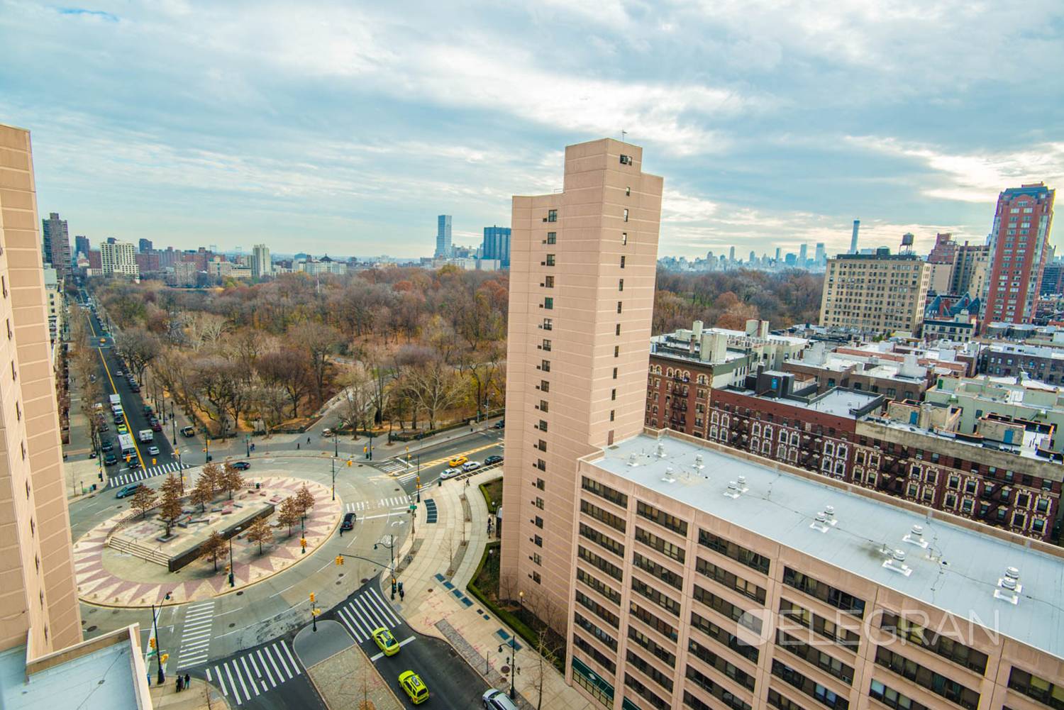 NEW CONDO WITH CENTRAL PARK VIEWS Come live in a brand new condo, just steps off the Park !