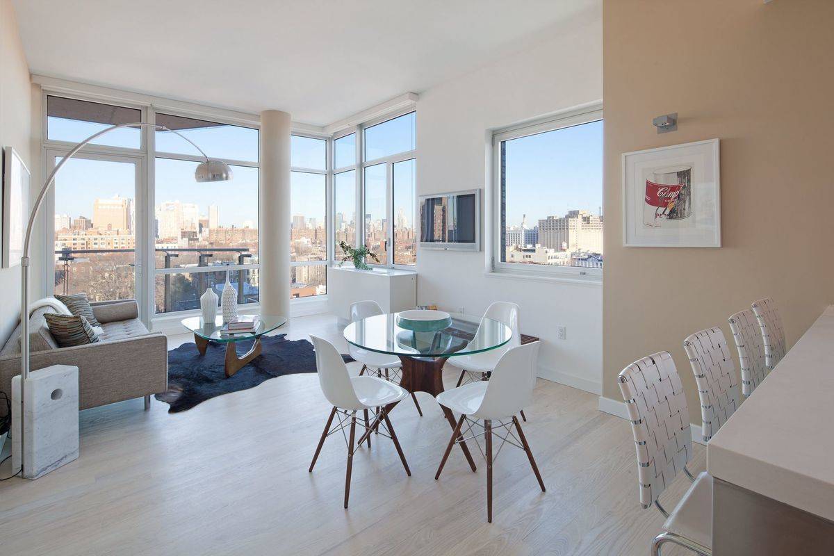 Beautiful, modern 2 Bedroom/2 Bath in Clinton Hill! SWEEPING views of the city from every room!