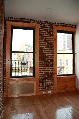 True 2BR in Great--Midtown East Location*E52nd/2nd Ave**IMMEDIATE move in! WILL GO FAST