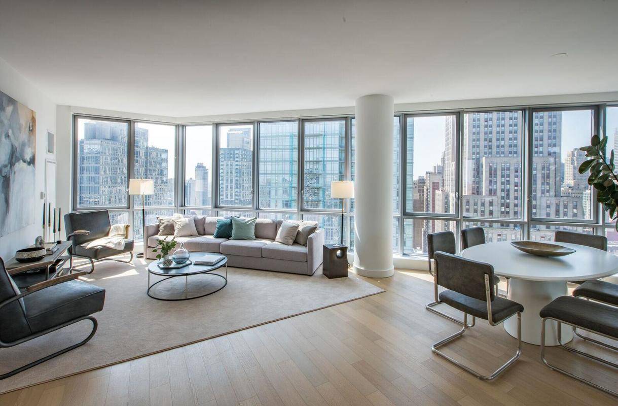 High Floor Bright Corner Two Bedroom looking at Empire State Building (NO FEE)
