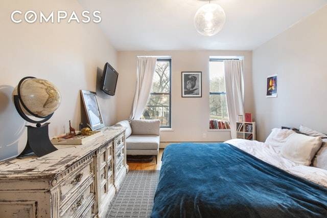 Spacious 2 Bedroom 2 Bathroom apartment situated in a prime Harlem location.