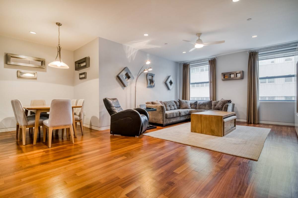 HUGE 2 bed 2 bath apartment in the heart of historic district of Tribeca.