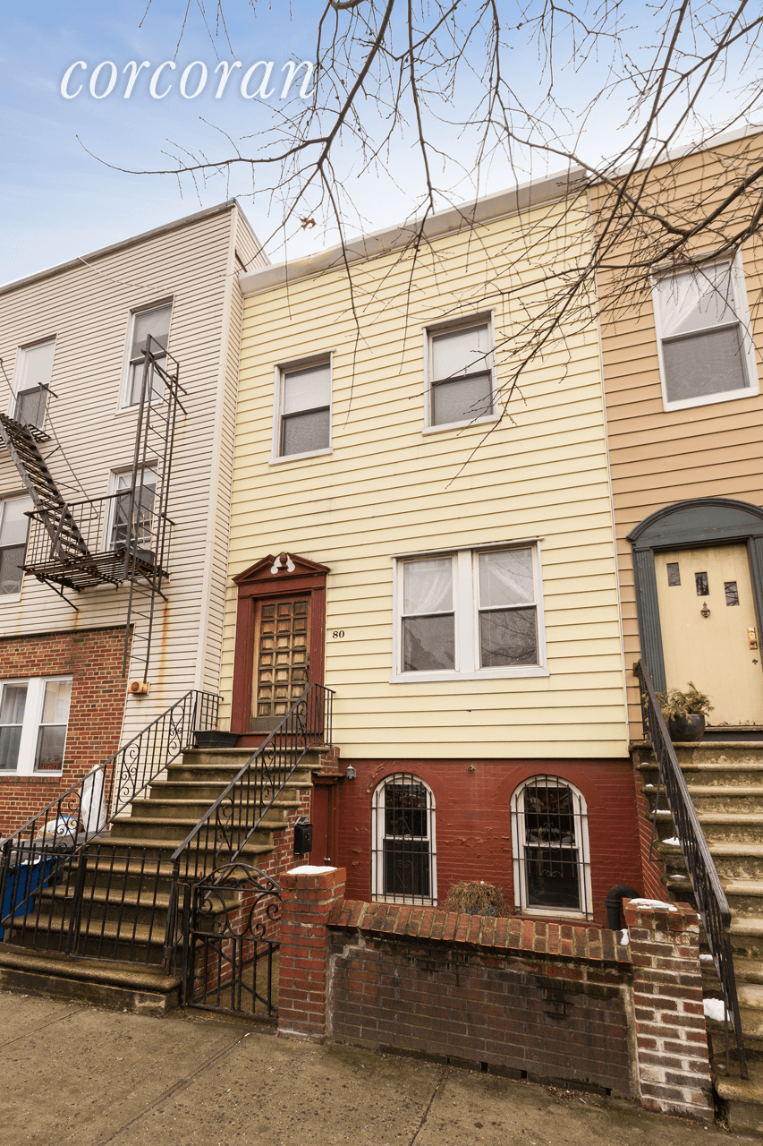 PRICE IMPROVEMENT ! Finding a home in idyllic Greenpoint a stone's throw from North Williamsburg has become as rare as sighting an arriving R train during rush hour.