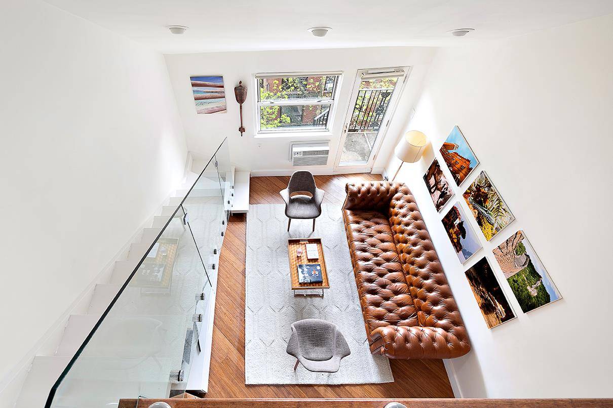 Welcome to this completely renovated unique home in the heart of Greenwich Village surrounded by the best restaurants and on a tree lined block from Washington Square Park.