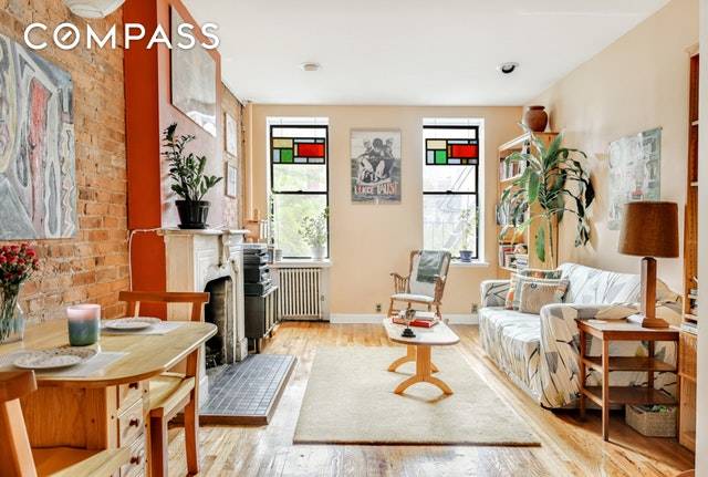 Rarely available one bedroom Condo on a quiet tree lined street on the border of Cobble Hill and Boerum Hill.