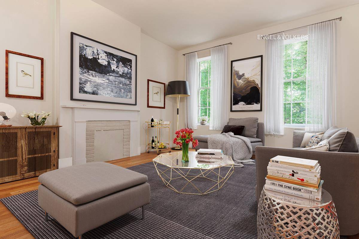 Greenwich Village SoHo Rarely available 4 Bedroom 3 Bathroom Duplex in a light flooded historic townhouse set on the private and highly desirable MacDougal Sullivan Gardens in the heart of ...