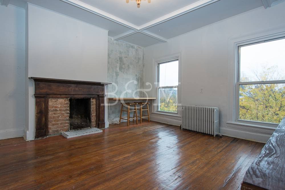In our opinion, this charming brownstone apartment is a quintessential NYC apartment.