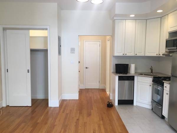 A Gut renovated large studio in amazing Lincoln Square location !
