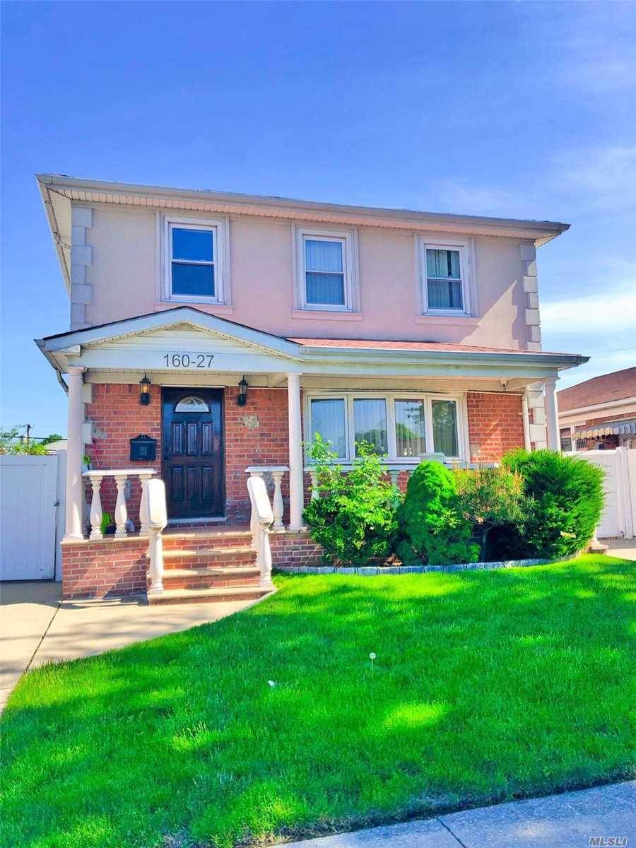 Great opportunity to own a recently updated 5 bedroom in the heart of Whitestone.