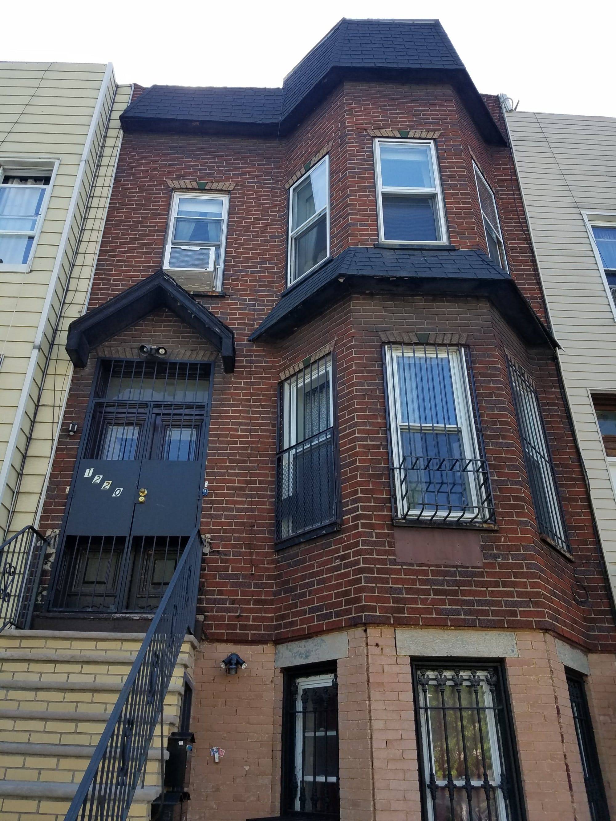 Lovely 3 Family house in prime Bushwick location 1220 Decatur Street is a 3 family building that underwent a gut renovation in 2016.