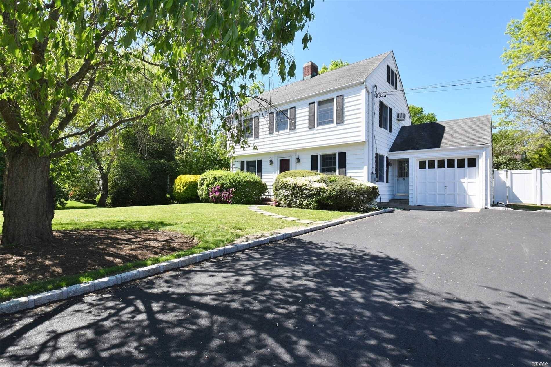 Classic Huntington Village Colonial with an Entertainer's property is a rare find.