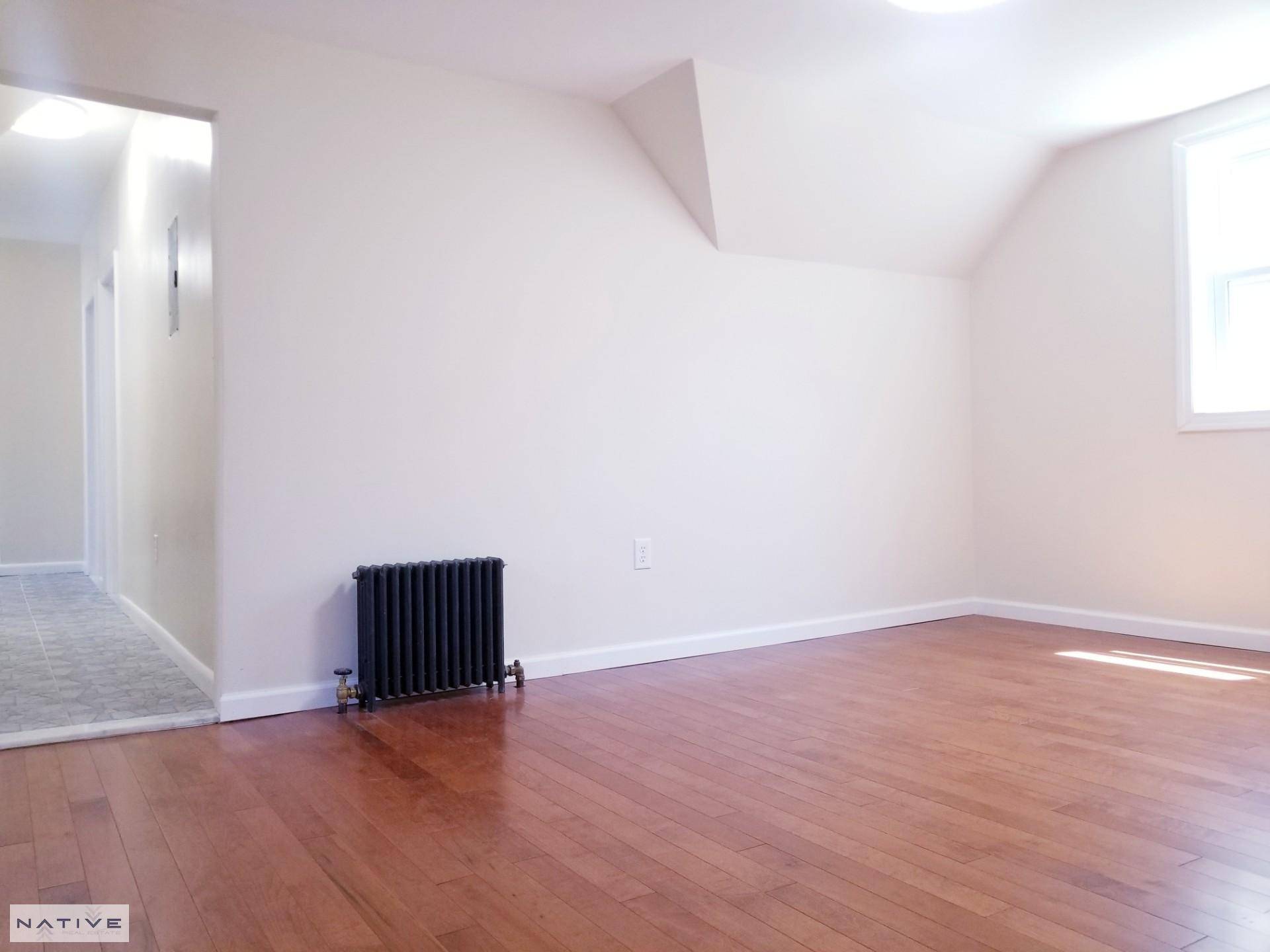 This gorgeous 3BR is has just been fully renovated and is receiving the finishing touches as we speak !