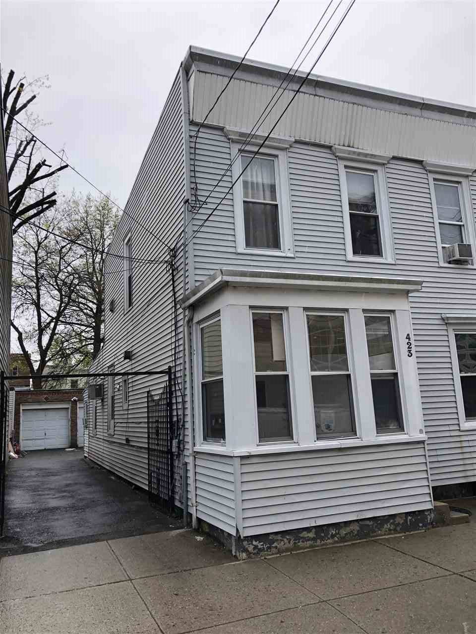 423 68TH ST Multi-Family New Jersey