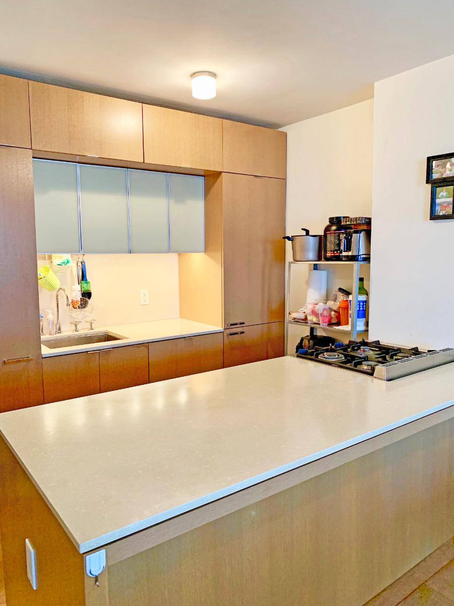 A rare opportunity to grab a sunny and spacious one bedroom one bathroom home with views of the Hudson River and Statue of Liberty in every room !