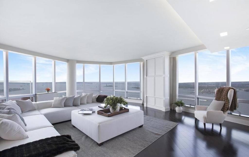 Majestic No Fee 2 Bed/ 2 Bath in Battery Park City with Amazing Views