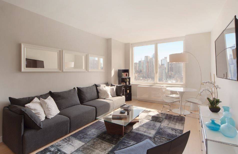 New York Luxury Living Like No Other! Stylish 1  Bed  in Midtown West with Amazing Views and Amenities