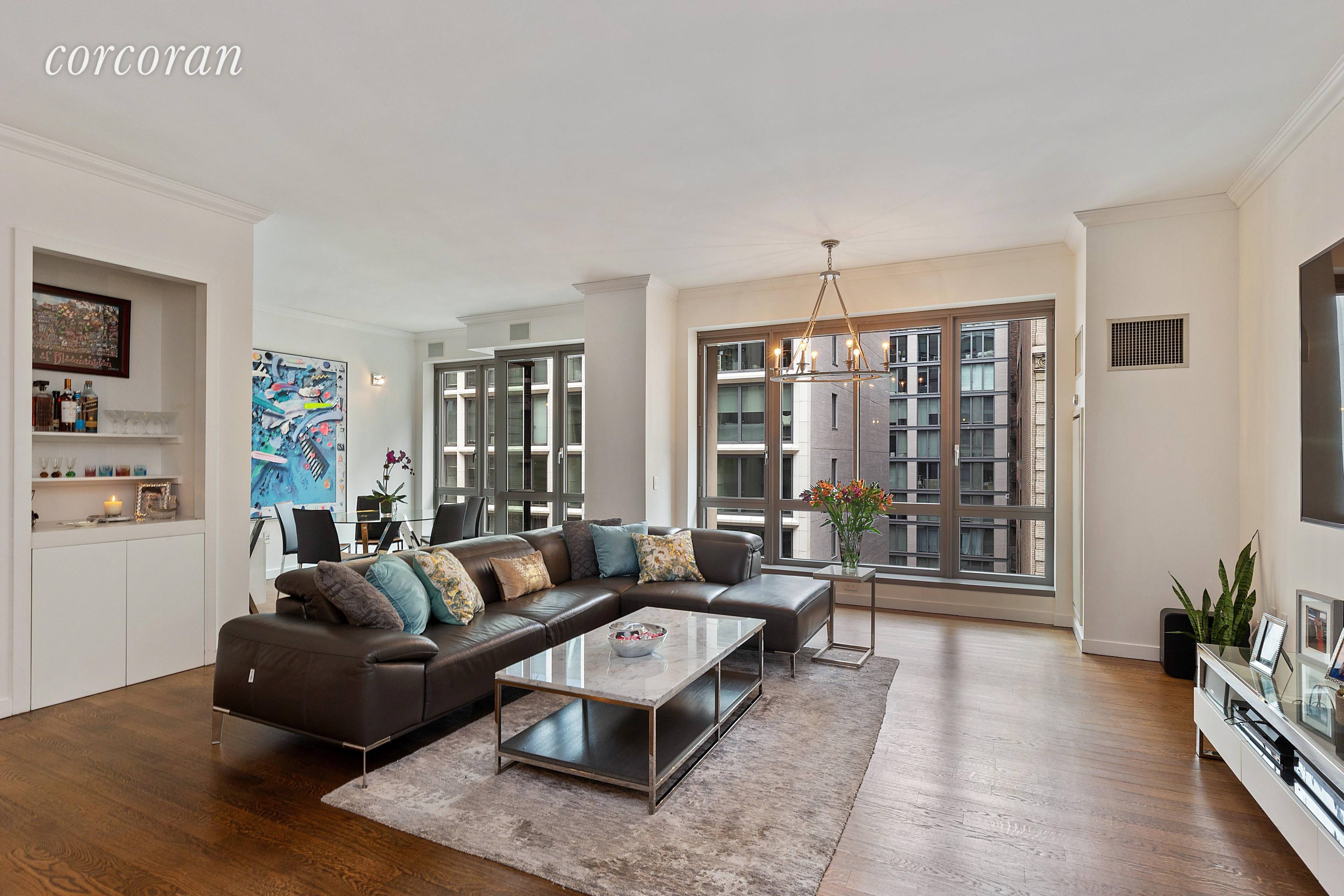 SIGNED LEASES ! ! !.... Enjoy life in a rare Flatiron 2 bedroom 3 bath rental at 4 West 21st Street.