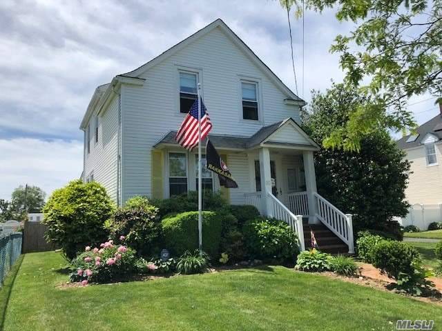 Beautiful large Colonial built in 1919 w all the charm of yesteryear, updated EIK w granite stainless steel appliances, lg LR Banquet FDR w refinished hardwood floors, crown moldings high ...