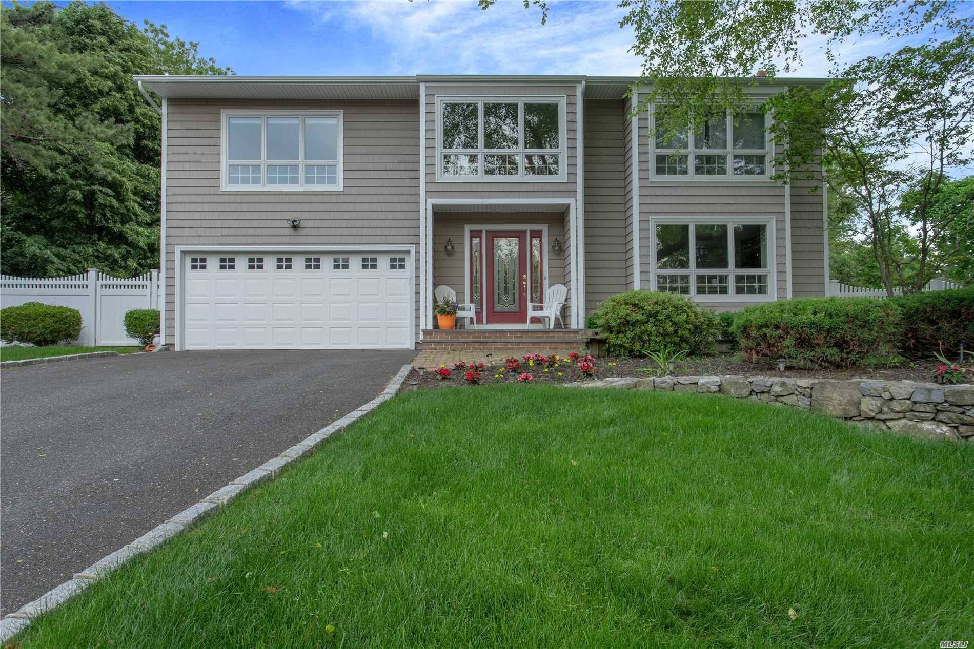 Beautiful Expanded Brookfield Colonial on a Cul de Sac Recently Updated this Home has Everything Expanded Kitchen with Beautiful Granite Countertops Top of Line Appliances 18 X 18 Family Room ...