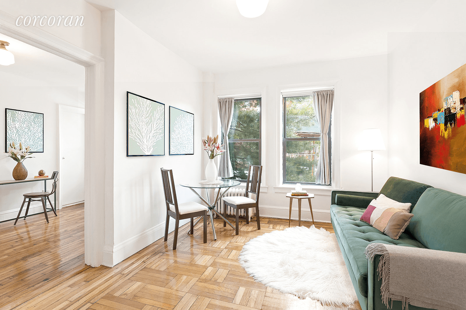 Charming one bedroom coop in vibrant Prospect Heights !