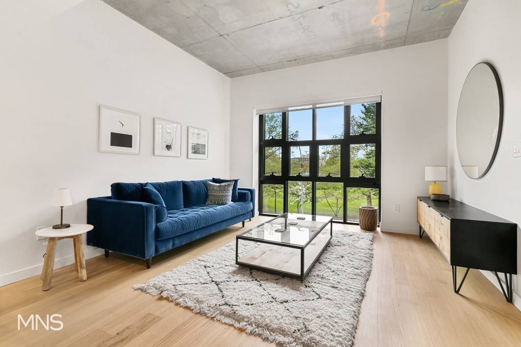 Now Leasing Amazing Studio overlooking McCarren Park Offering 1 Month Free No FeeIdeally situated overlooking McCarren Park, these effortlessly designed residences feature thoughtful layouts and condo finishes in one of ...
