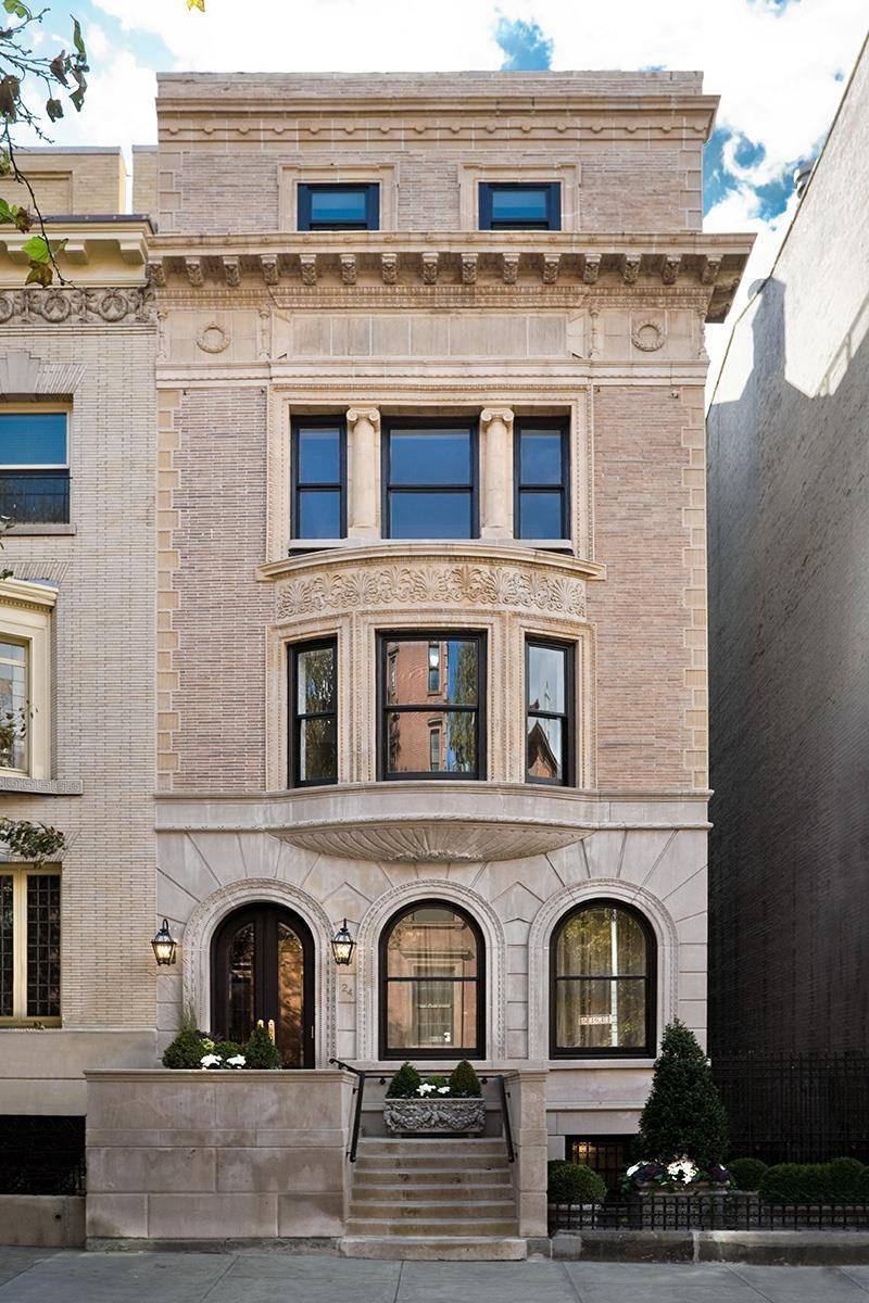 Elegance and grace are captured in this beautifully situated landmarked building located in the heart of the Brooklyn Heights Historic District.