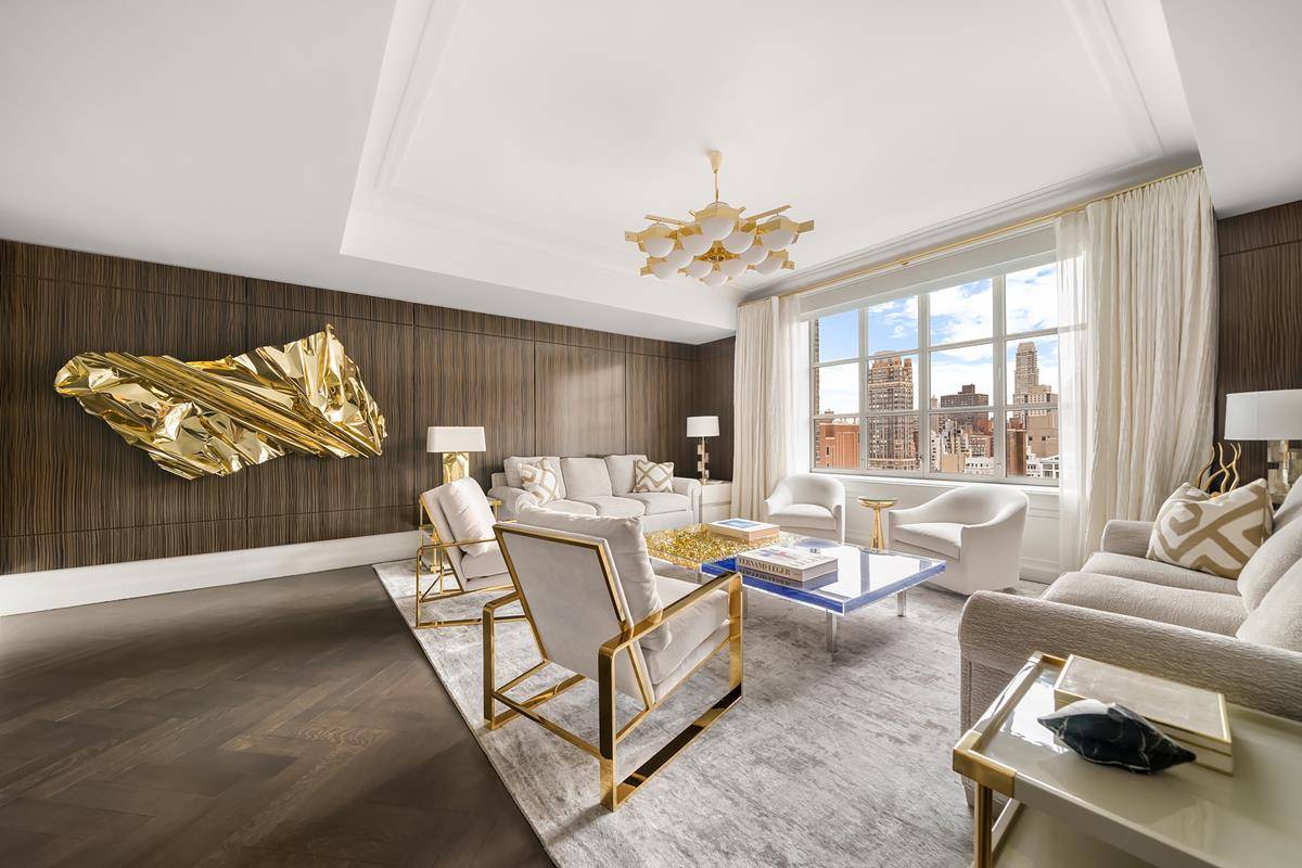 Elegant living meets modern style in this 4, 500 square foot magnificent penthouse residence.