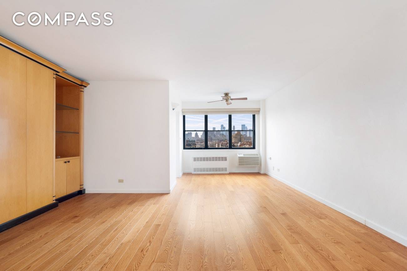 Rare offering. Located in the heart of the West Village on charming, tree lined Jane Street with spectacular open views and sunny Southern exposure, this charming alcove studio is in ...