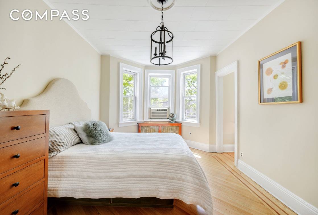 Beautiful and spacious two bedroom apartment on a tree lined street in Windsor Terrace.