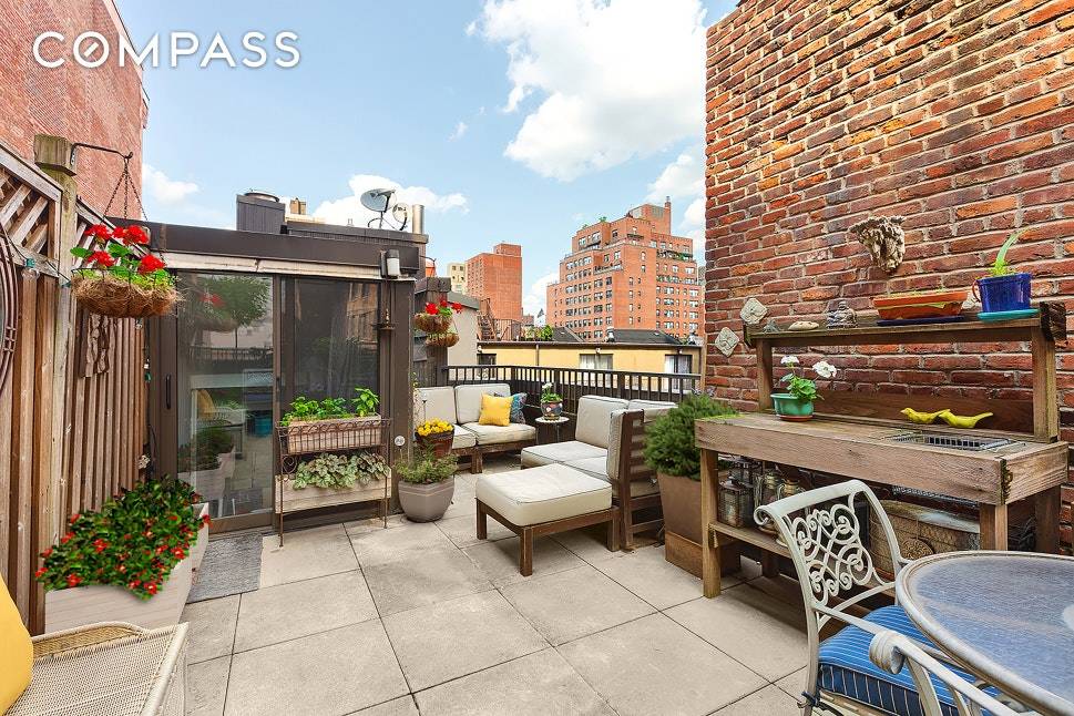 A chic penthouse with a beautiful planted terrace moments from Madison Square Park.