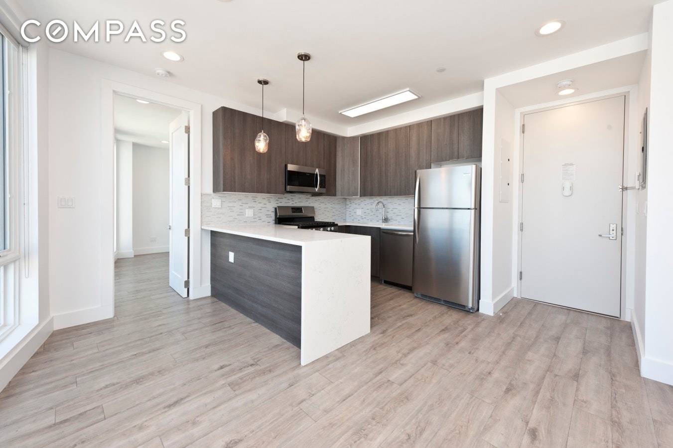 Brand spanking new building Next to Astoria Park South 2 bedroom apt on the fourth floor King and queen size bedrooms Over sized windows Heated floors Two full bathrooms Two ...