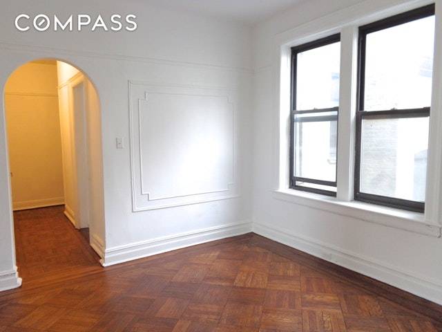GOOD FOR SHARES ! The amazing 2BR apartment is located on the second floor walk up in the building with laundry.
