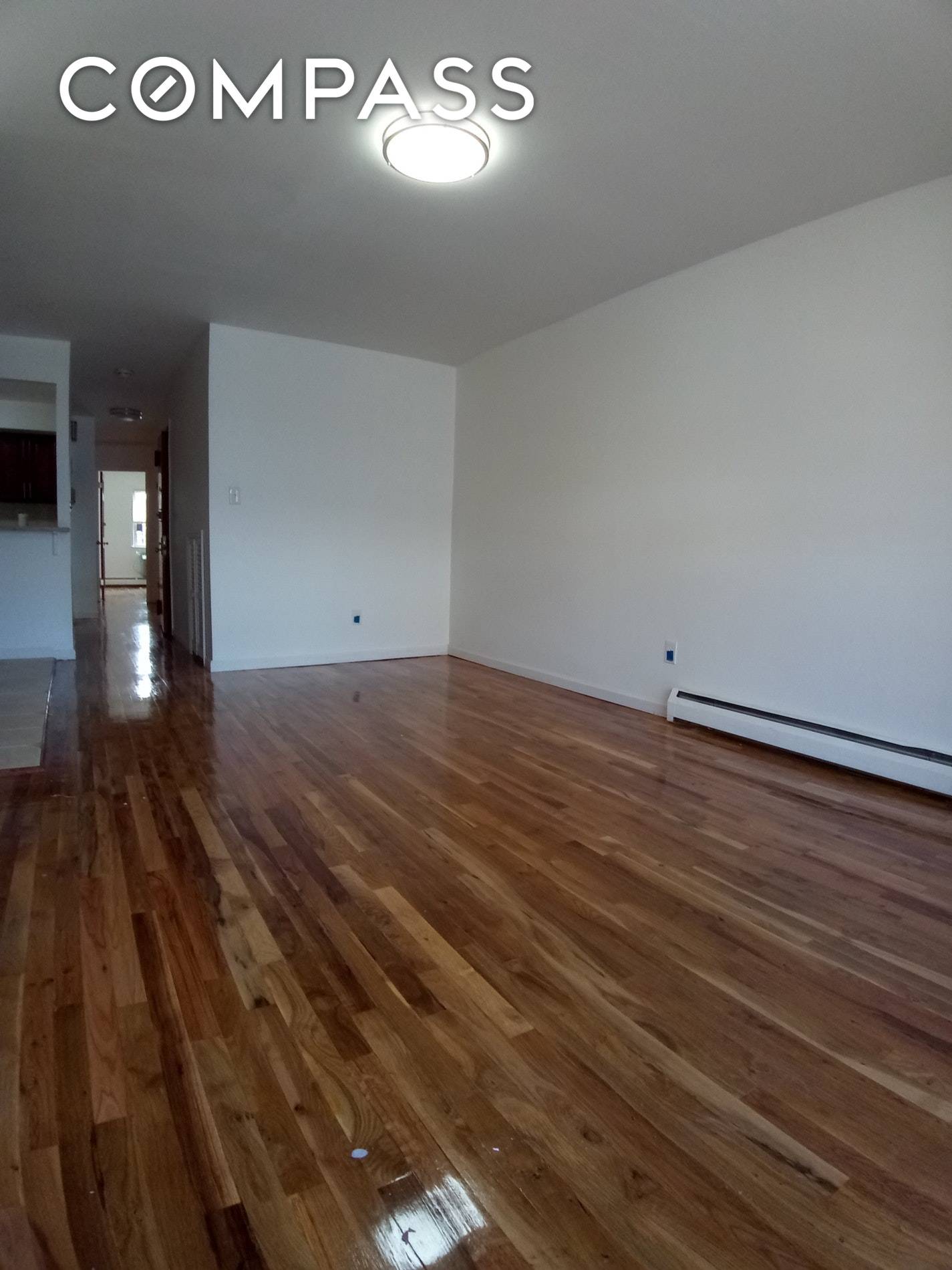 Great Location 2nd Floor Apartment Newly Renovated !