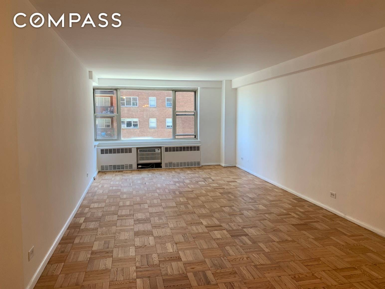 Bring your contractor ! This extra spacious one bedroom with designated dining area receives light all day long from eastern exposure.
