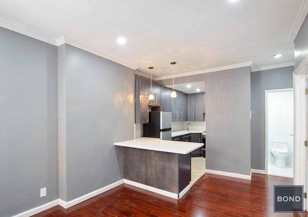 Be the first to live in this gut renovated junior one bedroom !