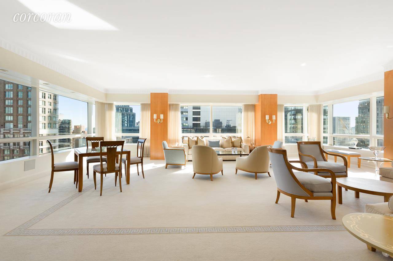 500 Park Avenue A stunning full floor condominium is located in Manhattan's prestigious East Side.