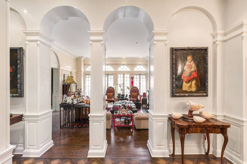 Truly an ARCHITECTURAL GEM, this SPECTACULAR PH DUPLEX offers the rare opportunity to purchase a magnificent apartment in one of Park Avenue's most sought after prewar CONDO buildings.