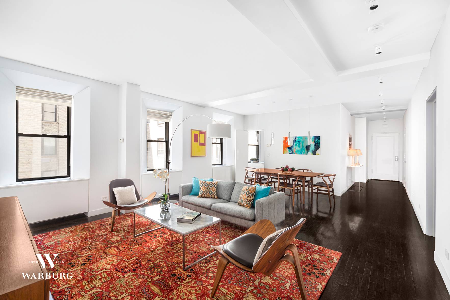 Fifth Avenue Masterpiece across from the Metropolitan Museum and Central Park This elegant and meticulously renovated 3 bedroom, 3 bath pre war coop has it all.
