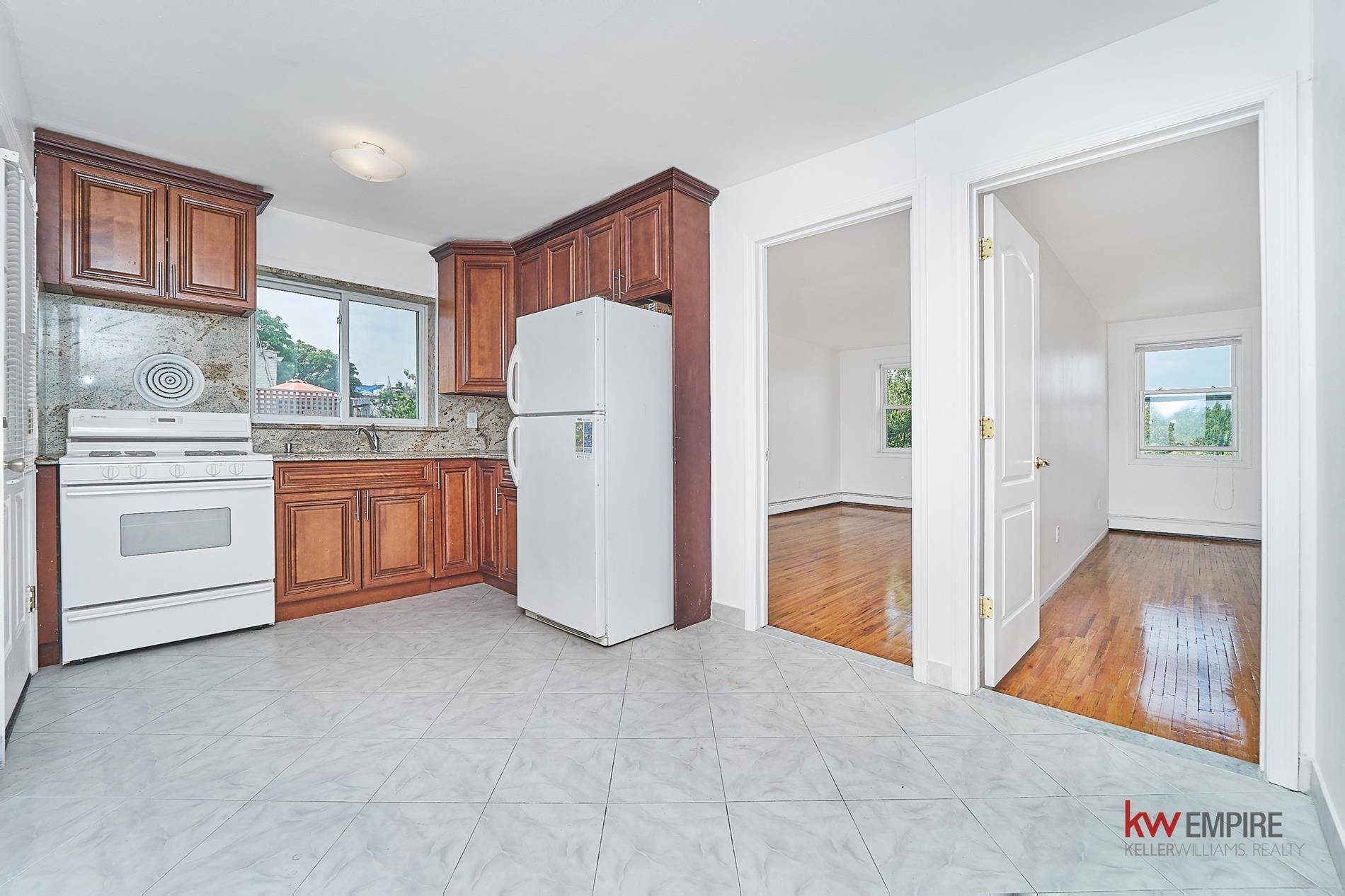 Beautifully renovated 1 bed convertible 2 in prime Windsor Terrace !
