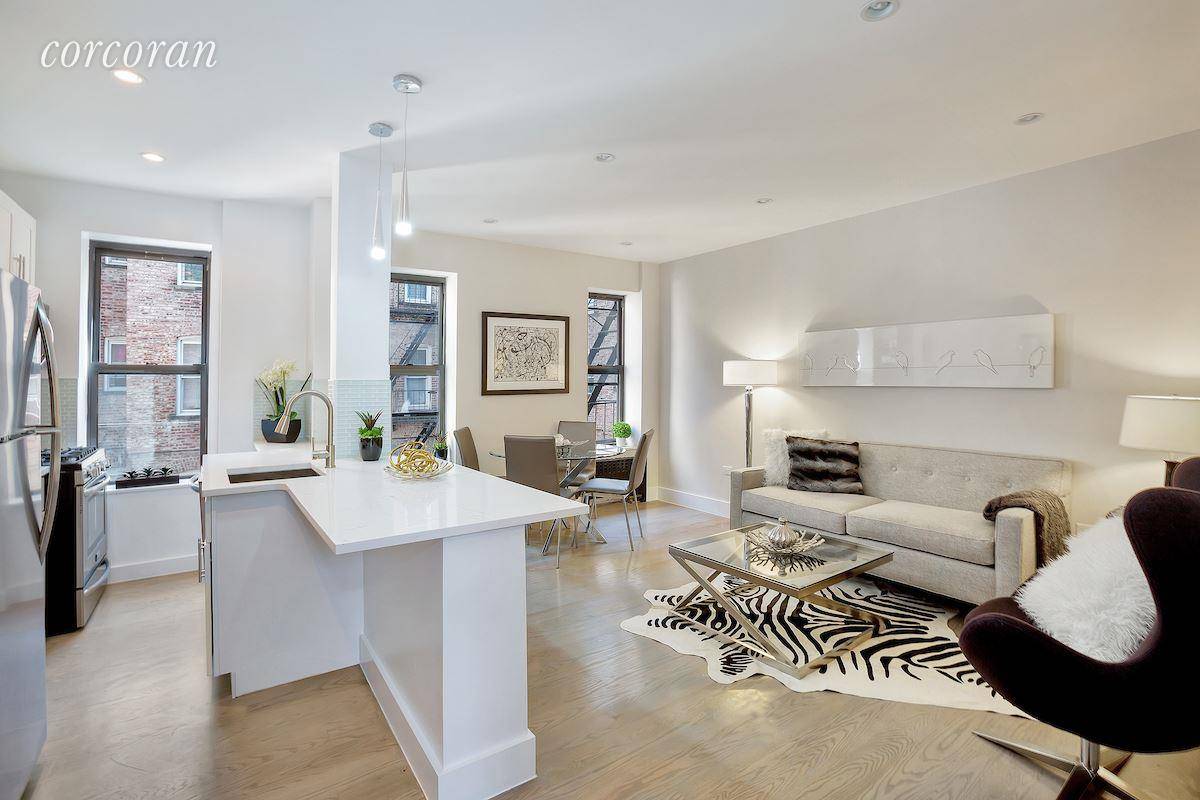 The Brooklyn Crown Condominiums at 601 Crown Street are a collection of 27 beautifully renovated pre war residences, tastefully reconstructed for 21st century living.