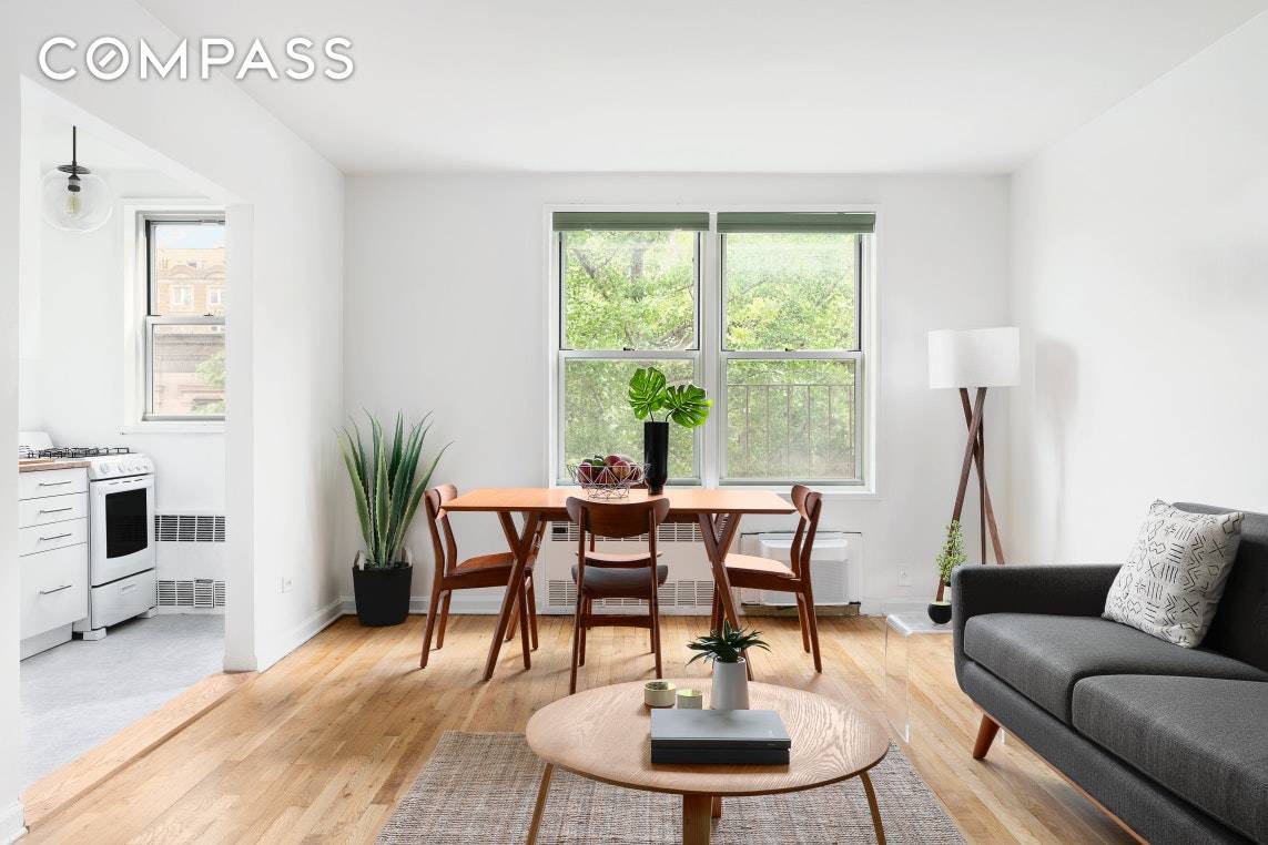 Welcome to 220 Berkeley Place 4F, a spacious sun drenched studio in the heart of Park Slope.