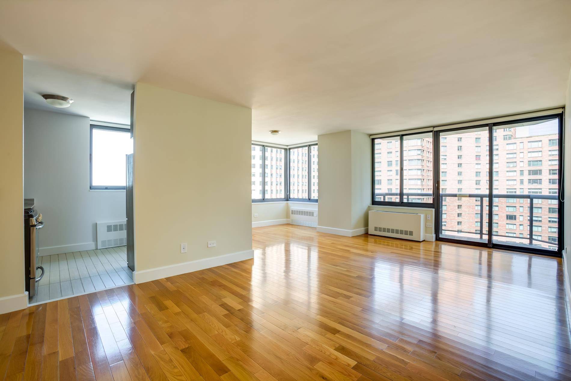 Sunny 2BR In Midtown West With Balcony... 1 Month Free + No Fee
