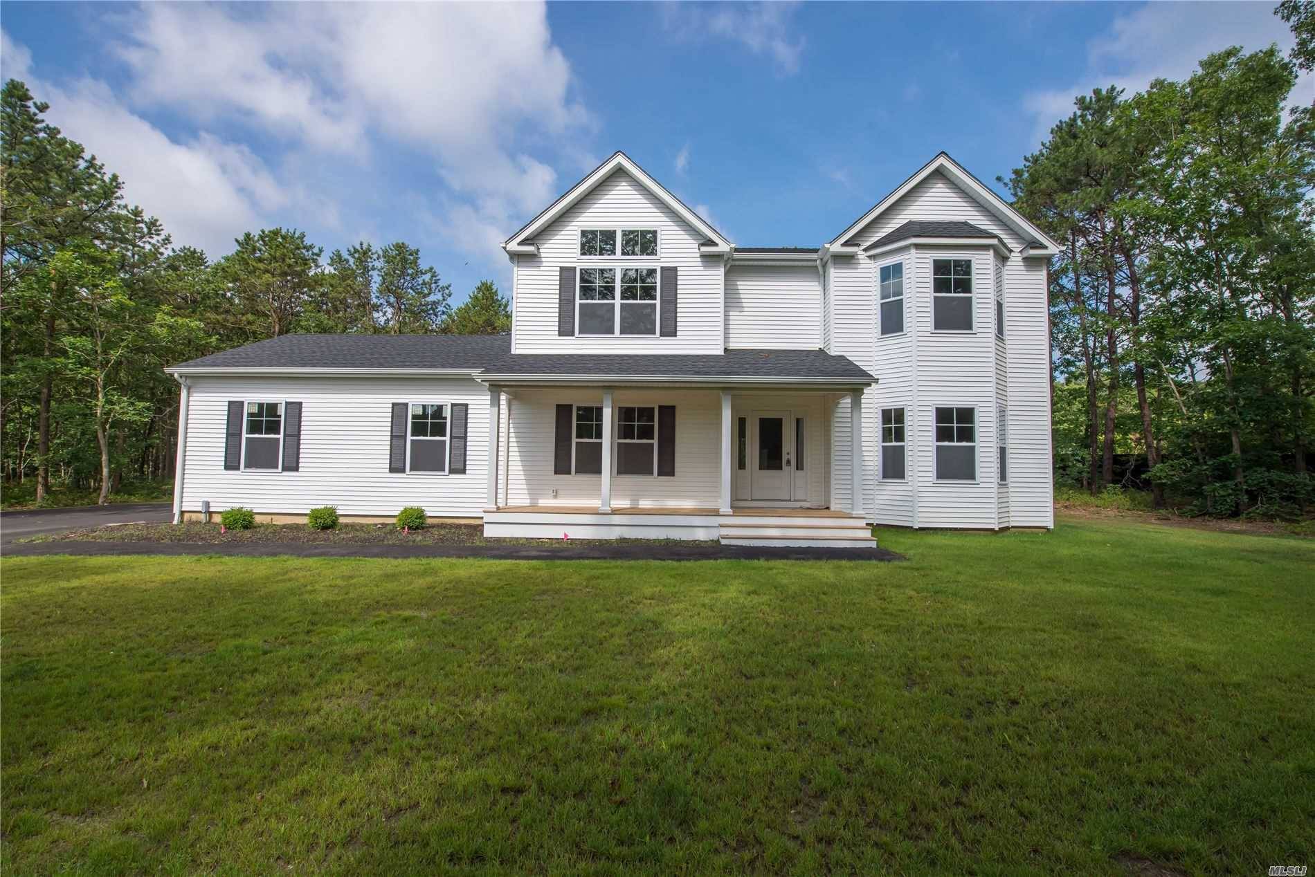Beautiful New Construction Victorian With Side Entrance On Private Lot In Center Moriches.