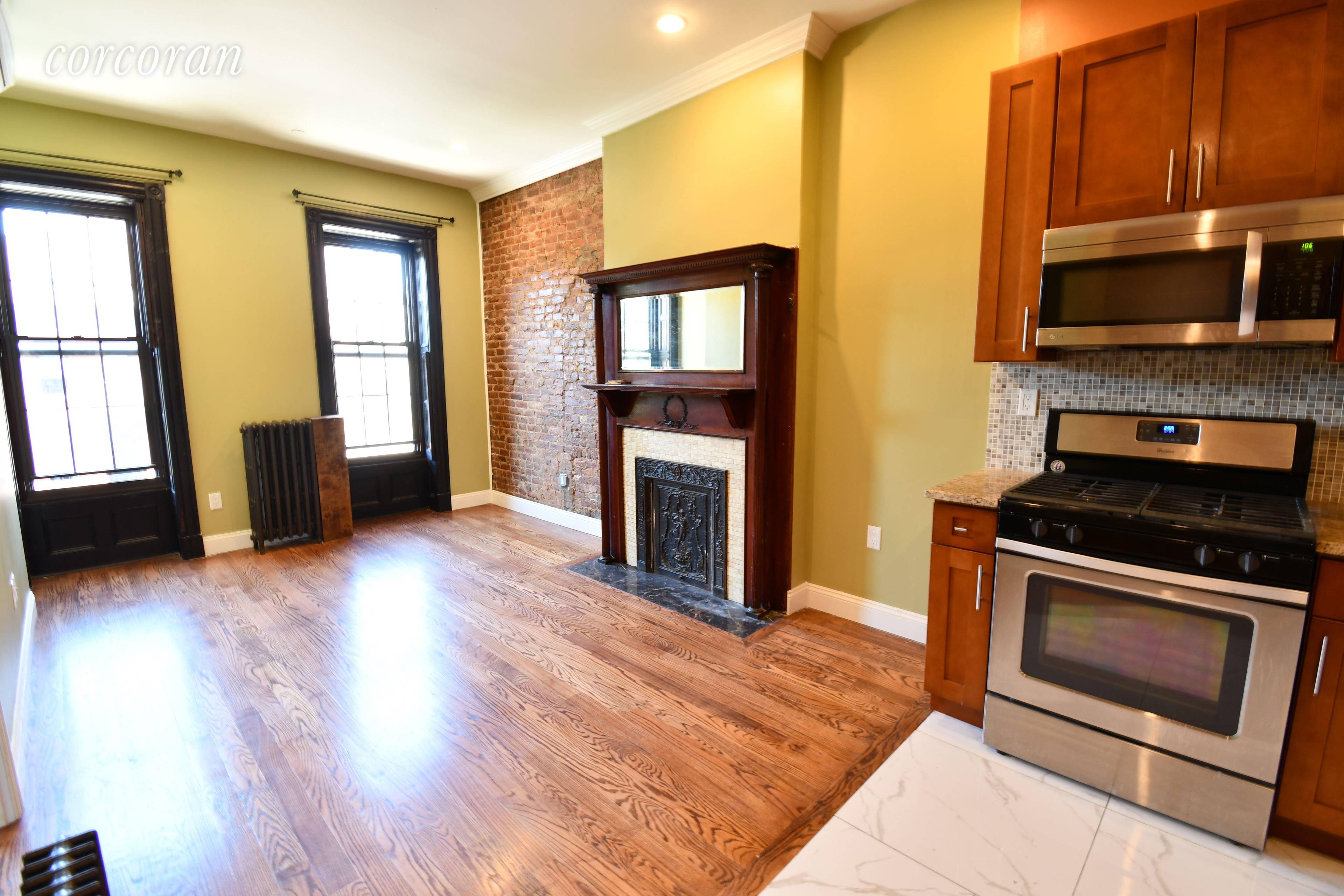 No Fee Welcome to this newly renovated three bedroom in a beautifully restored brownstone.