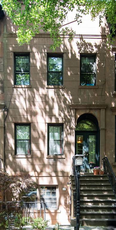 53 Third Place a stellar location in coveted Prime Carroll Gardens This 2 family brownstone is set back from the street plus it has a lush 25 ft front garden.