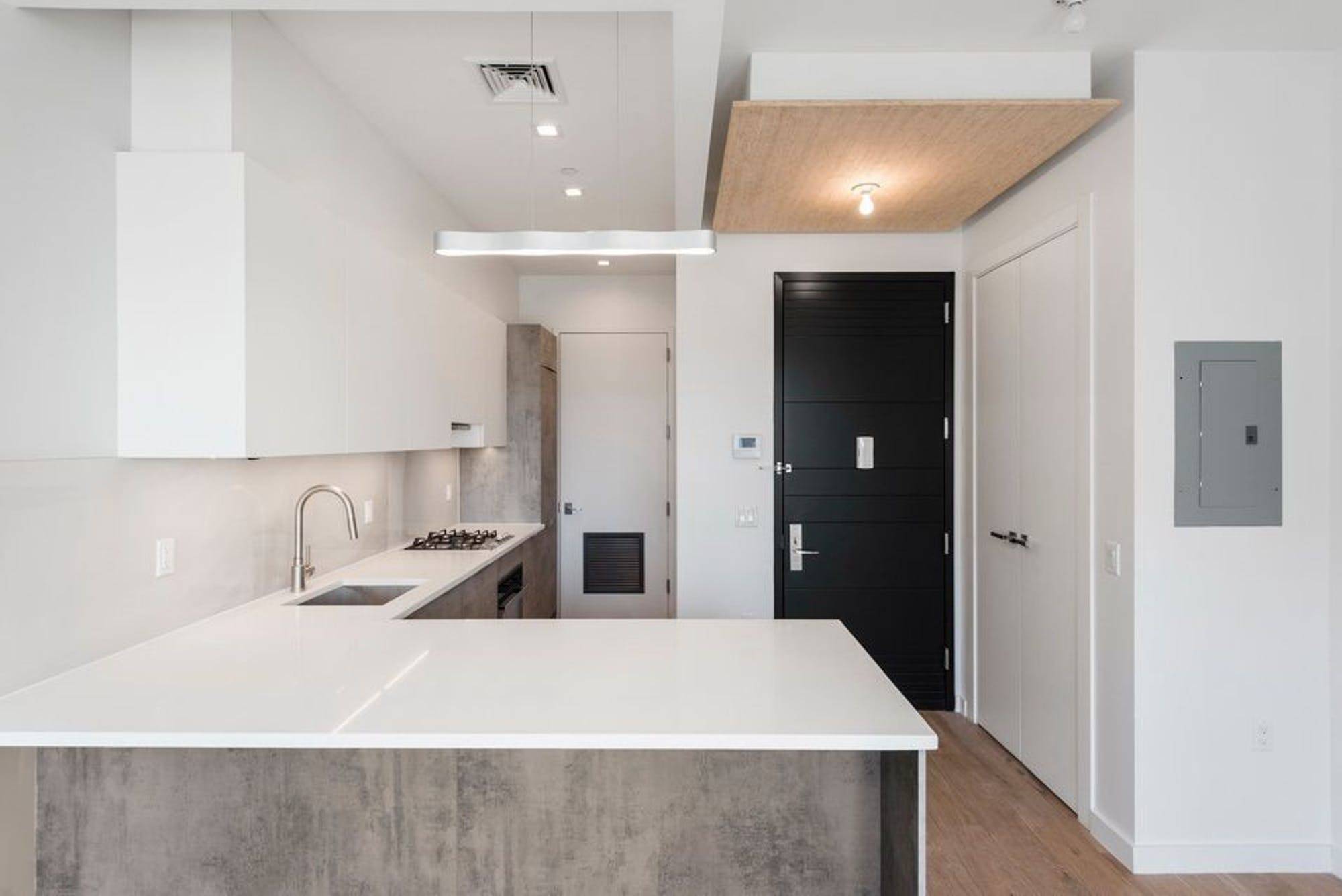 A brand new condo situated one block away from McCarren Park, this contemporary 1 bedroom, 1 bathroom home blends modern fixtures and finishes with private outdoor space.