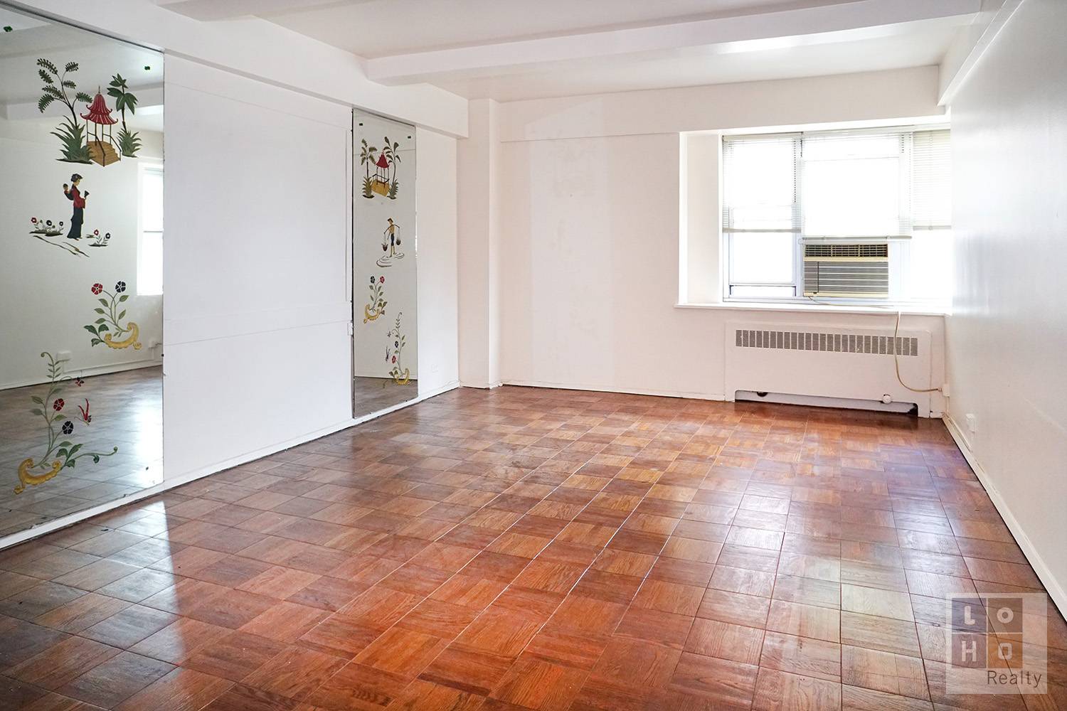 Spacious 2 bedroom apartment in Hillman with all the charm to go along with it !
