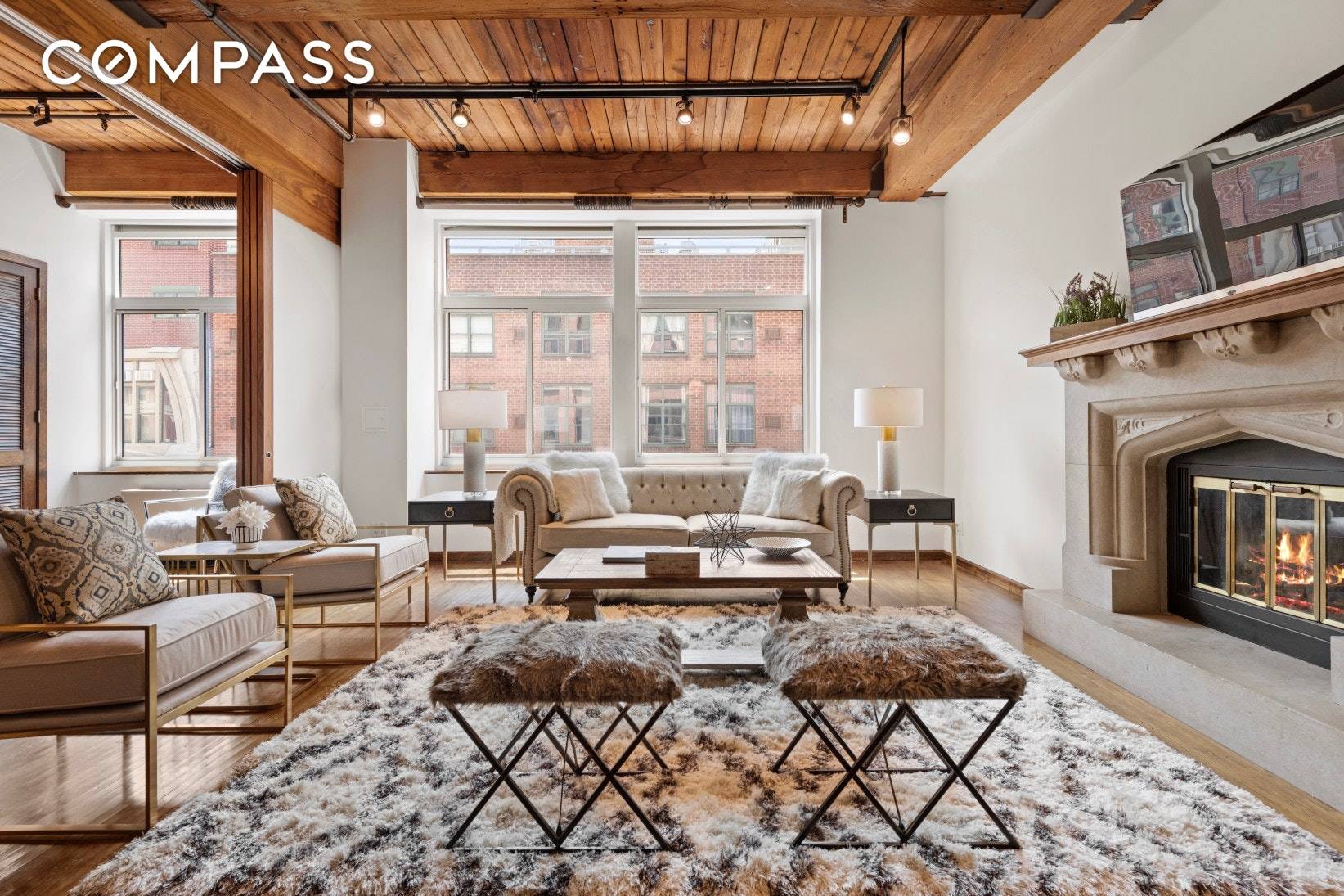 A once converted 1920's Brewery, this boutique Gramercy Park condominium exudes an impeccably crafted floor plan, flawless flow and functional design, while melding all of the loft's interior original elements ...