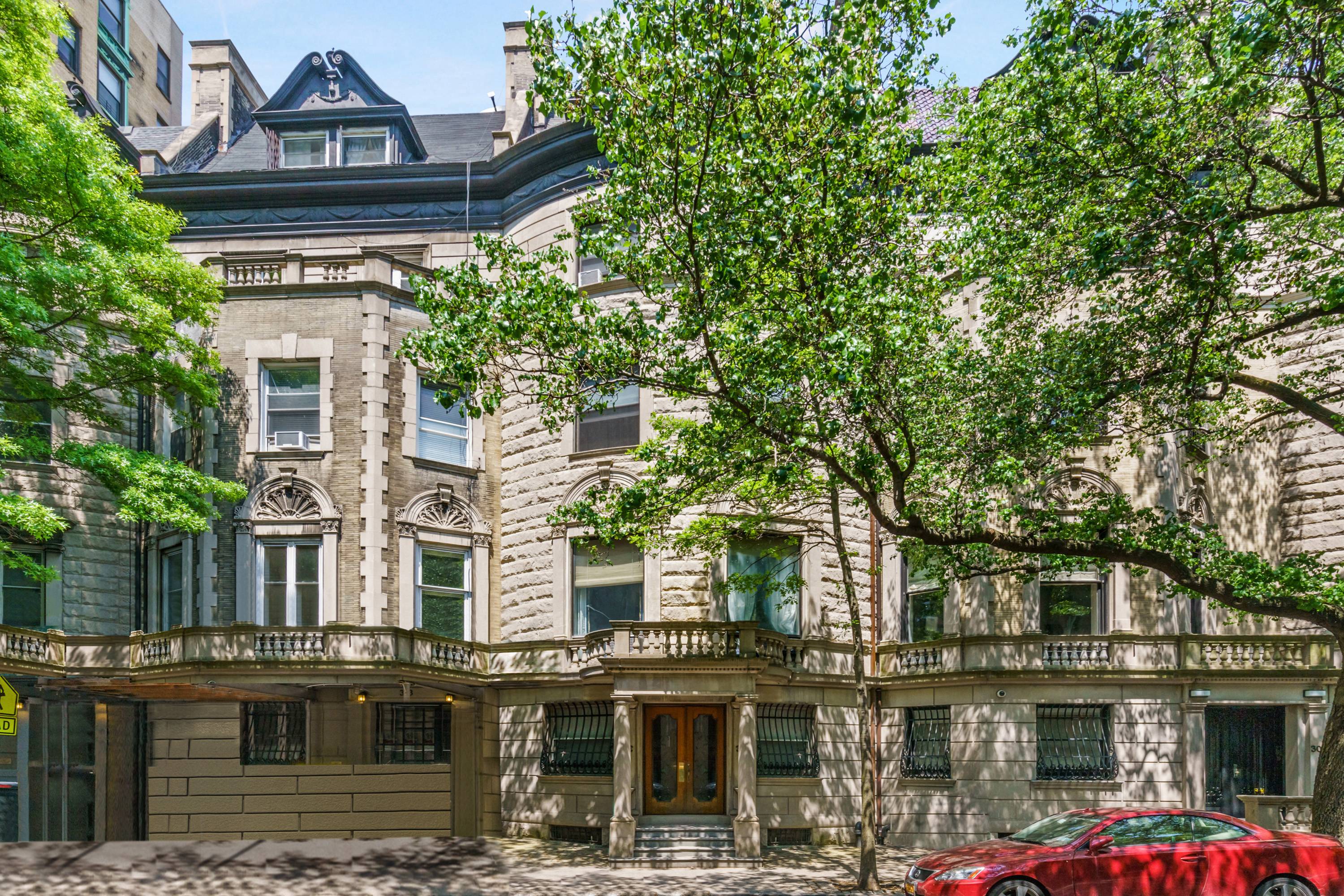 Built in 1899, this NYC Riverside West End Historic District Mansion combines period design with architectural distinction when notable architects such as its designer, Clarence True created homes as masterpieces.